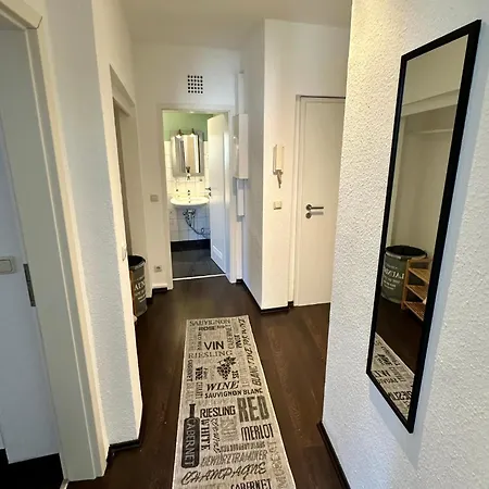 Bege Businessside Daire Oberhausen (North Rhine-Westphalia)