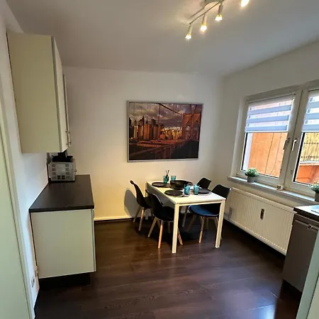 Apartment Bege Businessside