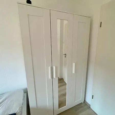 Bege Businessside Daire Oberhausen (North Rhine-Westphalia)